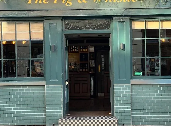 Hotel The Pig And Whistle Londres